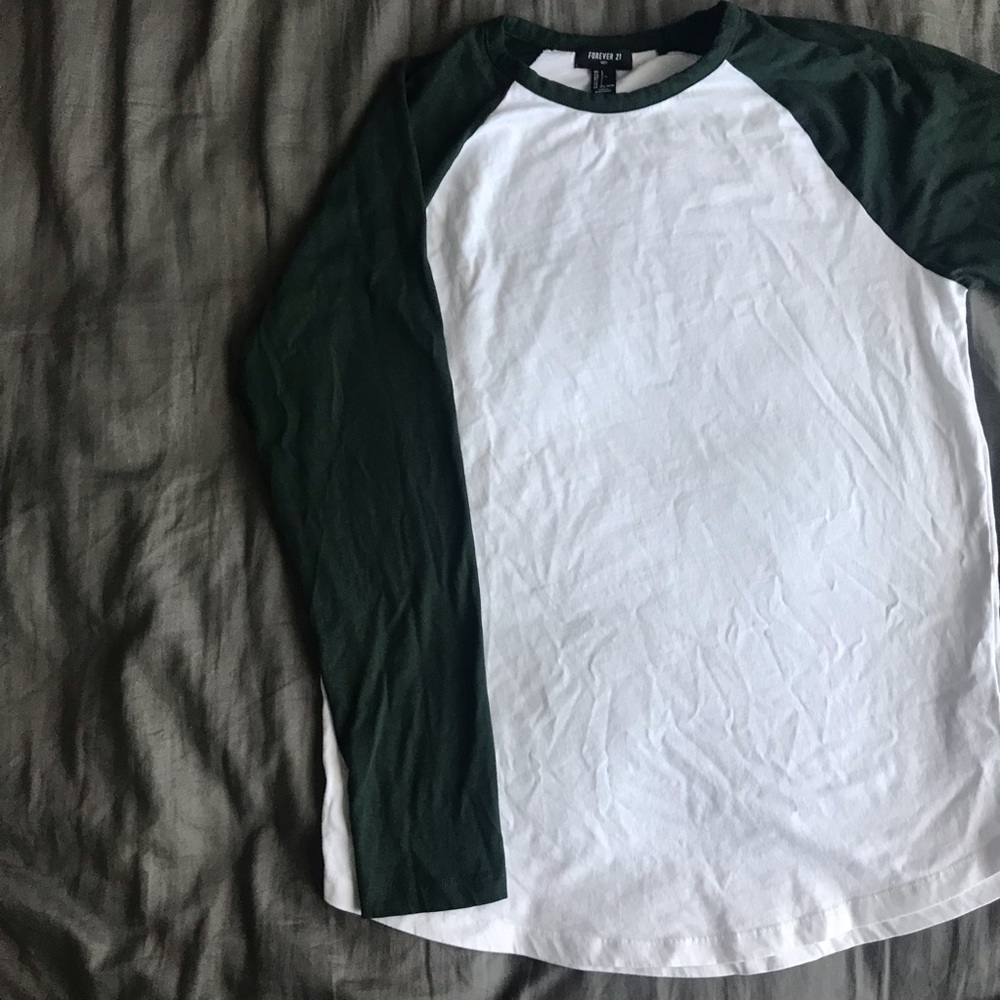 Forever 21 Men’s Baseball Tee